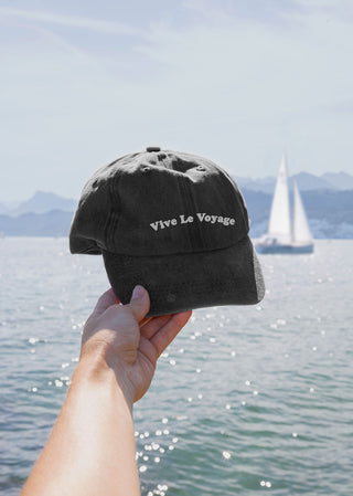 "Vive Le Voyage" Cap