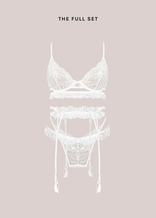 packshot of the bridal set by lioa lingerie